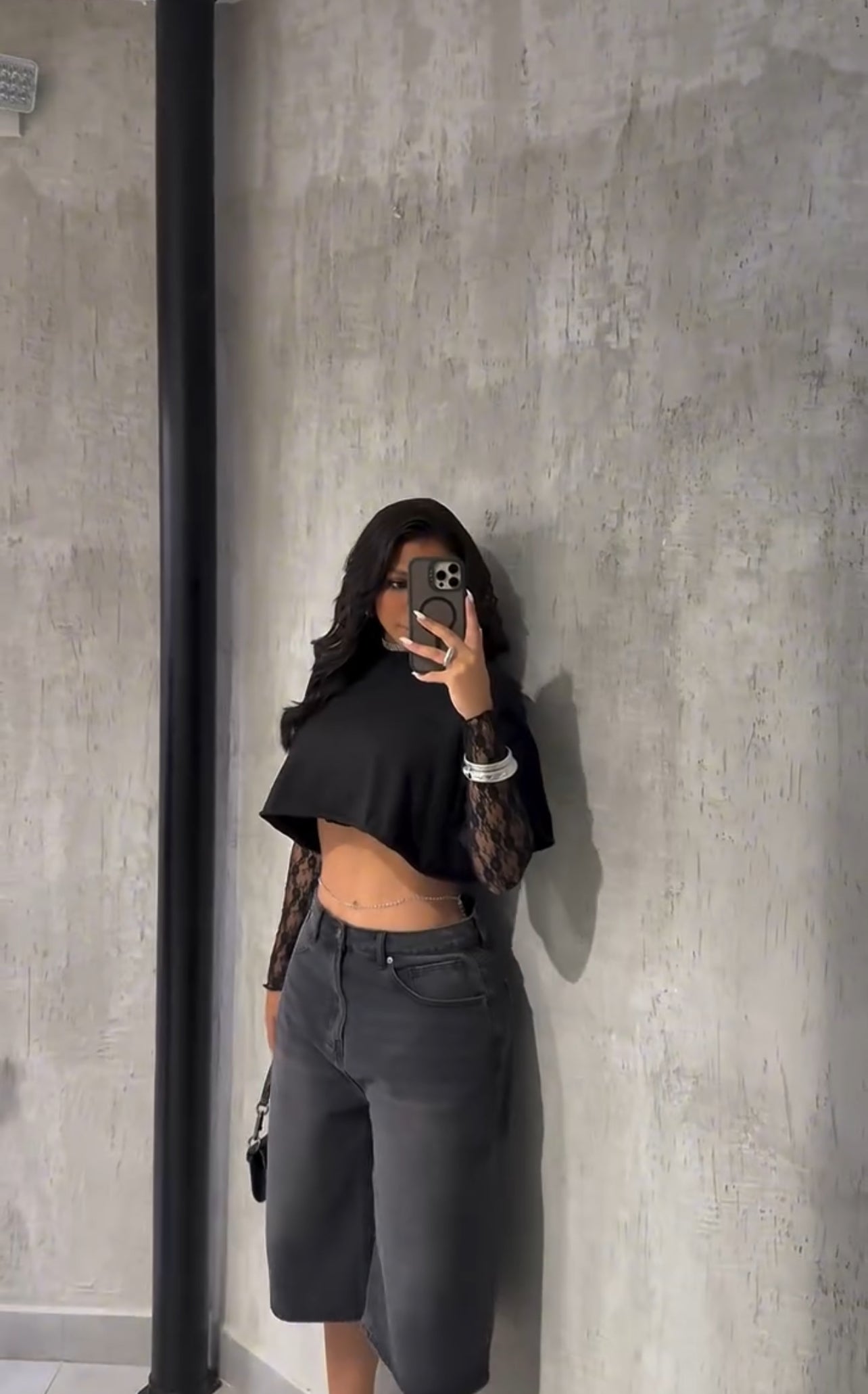 SET BERLIN (Buso en encaje + Blusa)